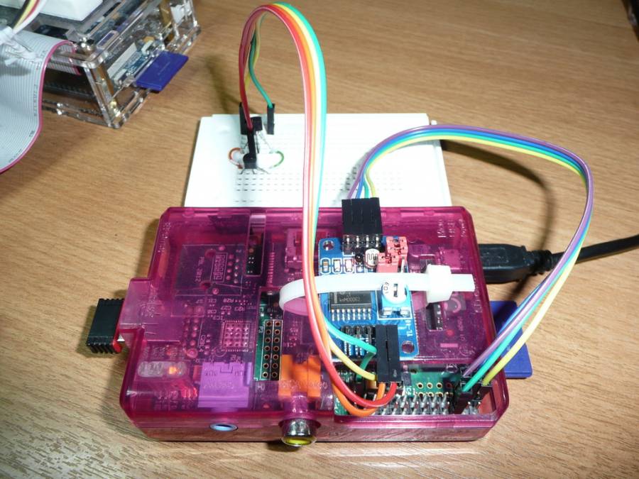 Measuring the output of a TMP36 and LM35